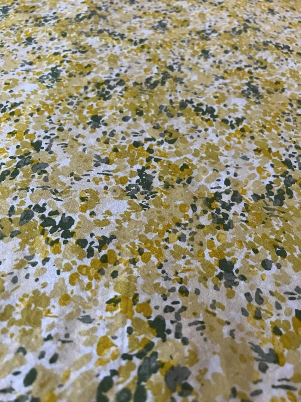 Threshold Full/Queen 100% Organic Cotton Flat Sheet Green Yellow Impressionistic